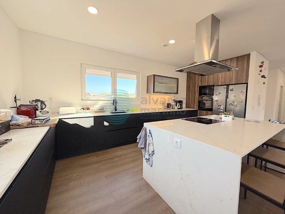 Moradia T4 para Venda em Ramalhal Foto 9