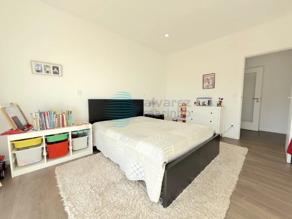 Moradia T4 para Venda em Ramalhal Foto 19