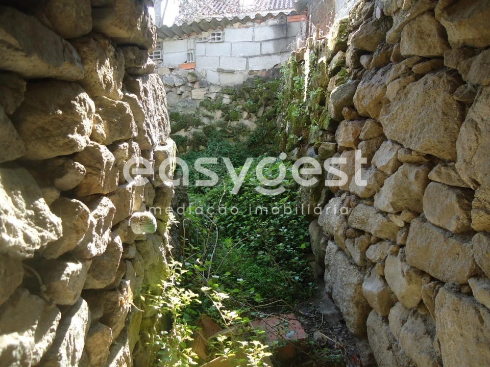 Moradia T2 para Venda em Alcains Foto 7