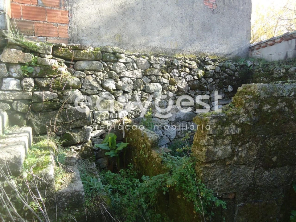 Moradia T2 para Venda em Alcains Foto 18