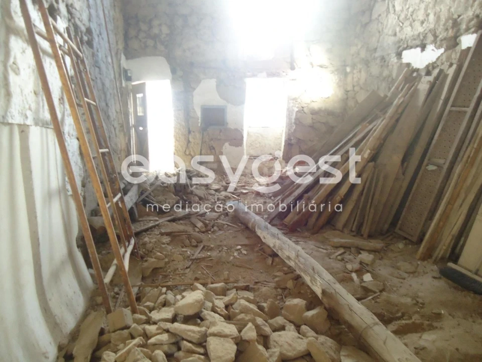 Moradia T2 para Venda em Alcains Foto 21