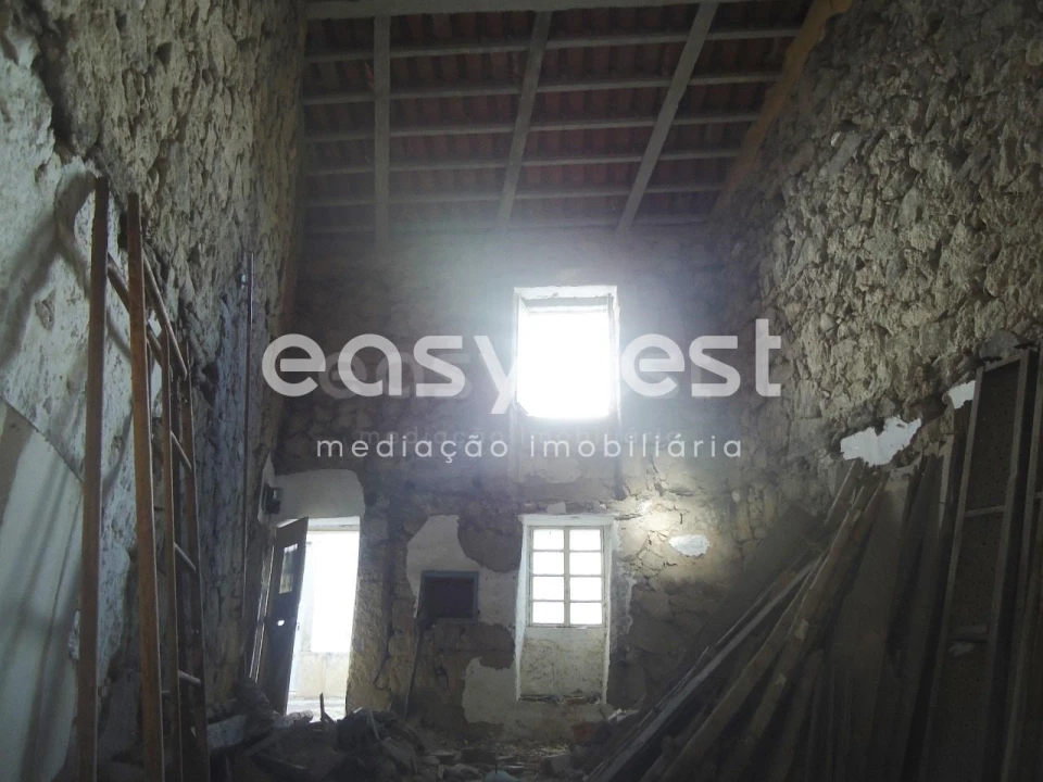 Moradia T2 para Venda em Alcains Foto 22