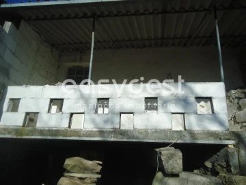 Moradia T2 para Venda em Alcains