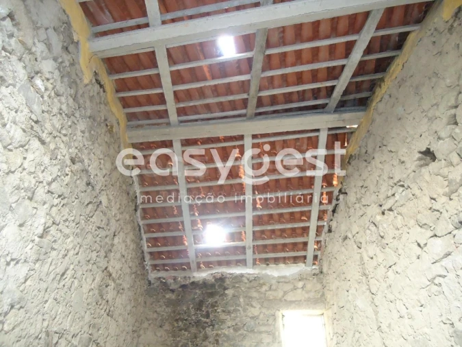 Moradia T2 para Venda em Alcains Foto 4