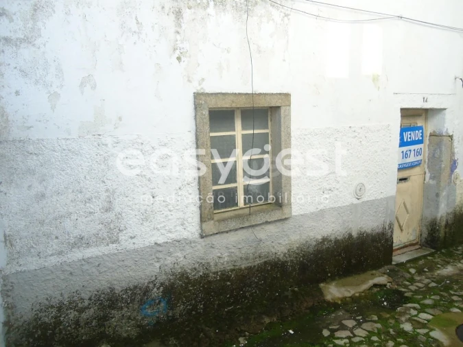 Moradia T2 para Venda em Alcains Foto 13