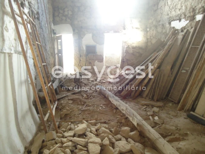 Moradia T2 para Venda em Alcains Foto 21