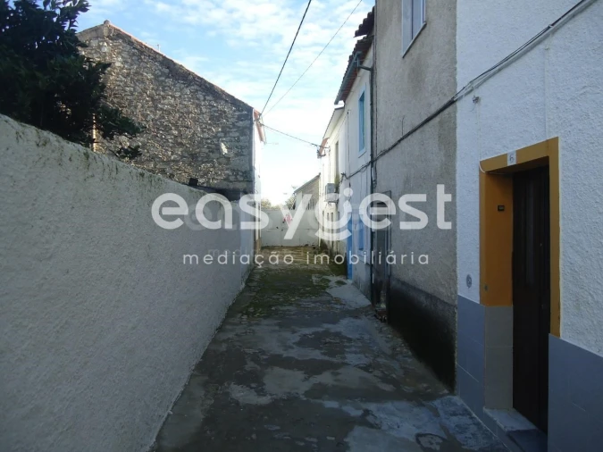 Moradia T2 para Venda em Alcains Foto 27