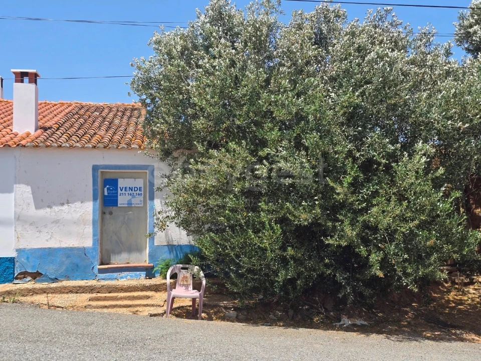 Moradia T2 para Venda em Alcaria Ruiva Foto 1