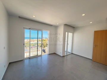 Moradia T6 para Venda em Lagos (São Sebastião e Santa Maria)