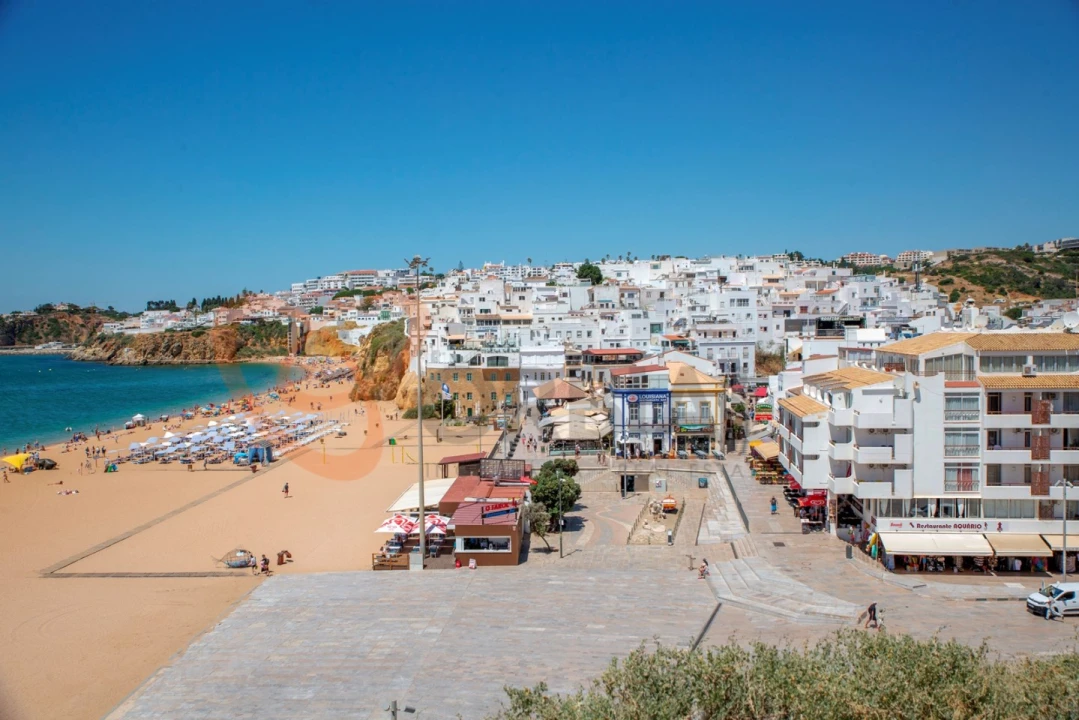 Moradia T3 para Venda em Albufeira e Olhos de Água Foto 10