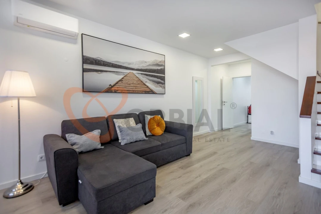 Moradia T3 para Venda em Albufeira e Olhos de Água Foto 5