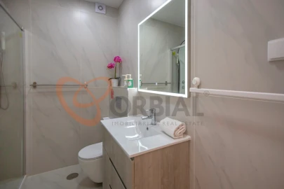 Moradia T3 para Venda em Albufeira e Olhos de Água
