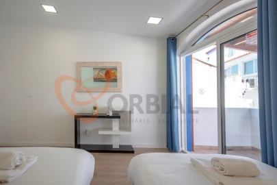 Moradia T3 para Venda em Albufeira e Olhos de Água