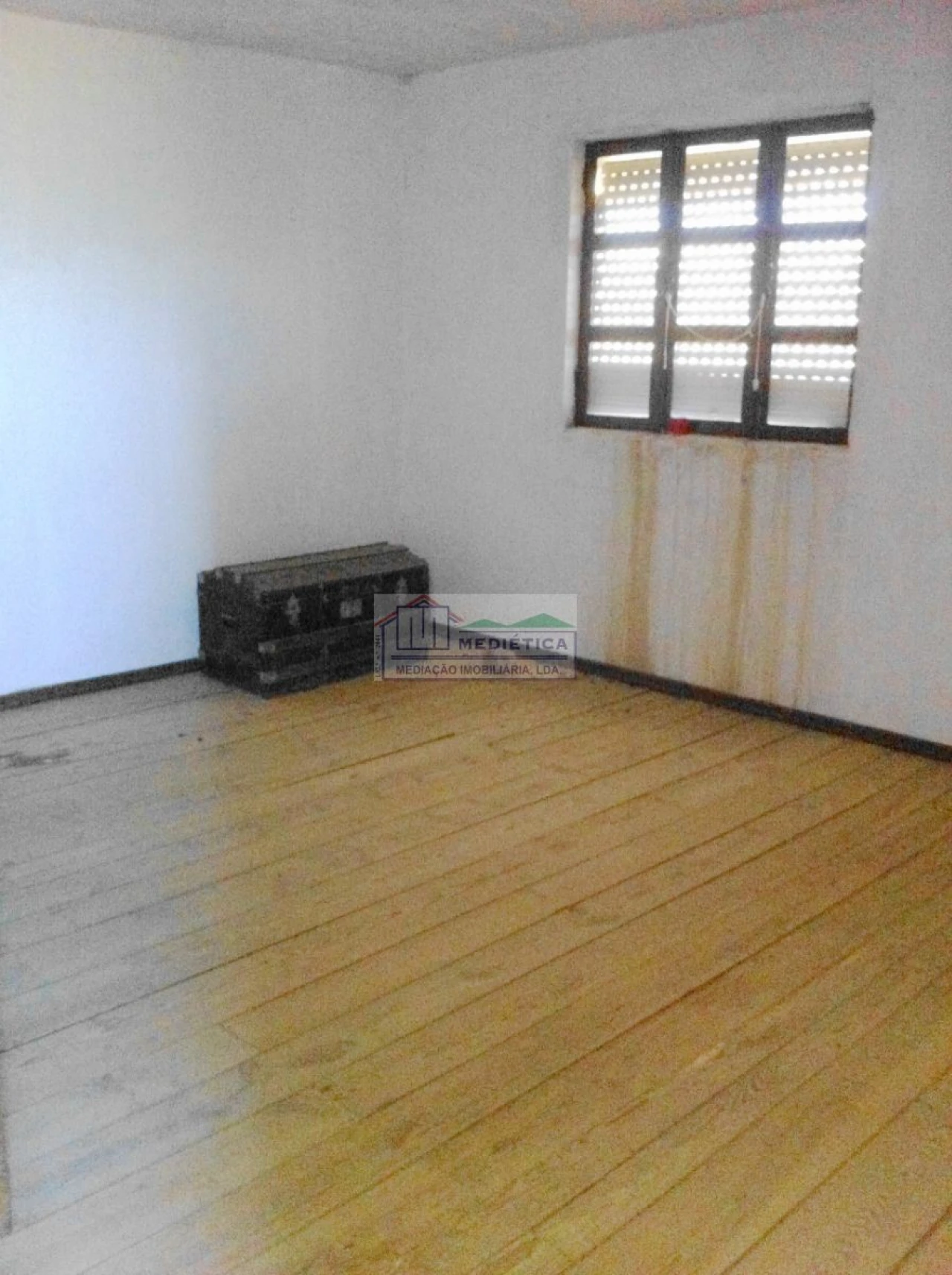 Moradia T3 para Venda em Cerejais Foto 10