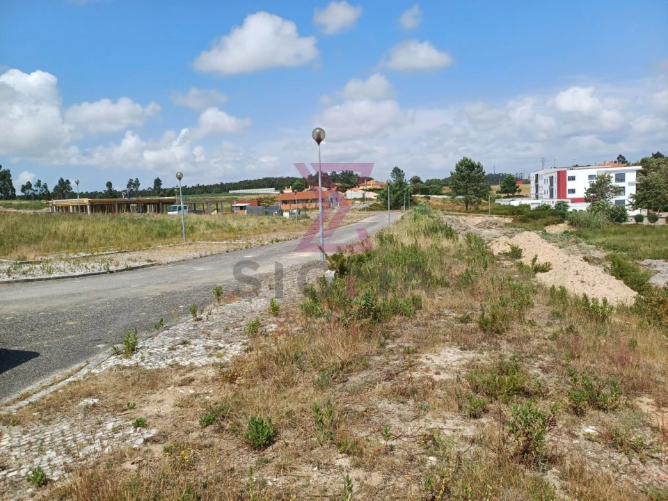 Terreno para Venda em A dos Cunhados e Maceira Foto 8