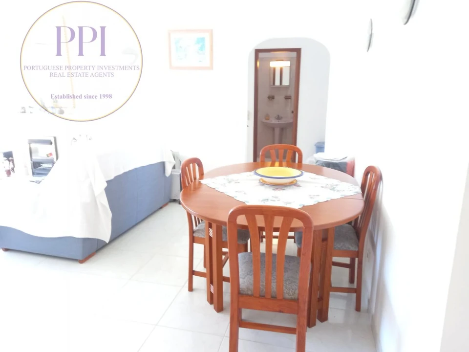 Apartamento T2 para Venda em Budens Foto 6