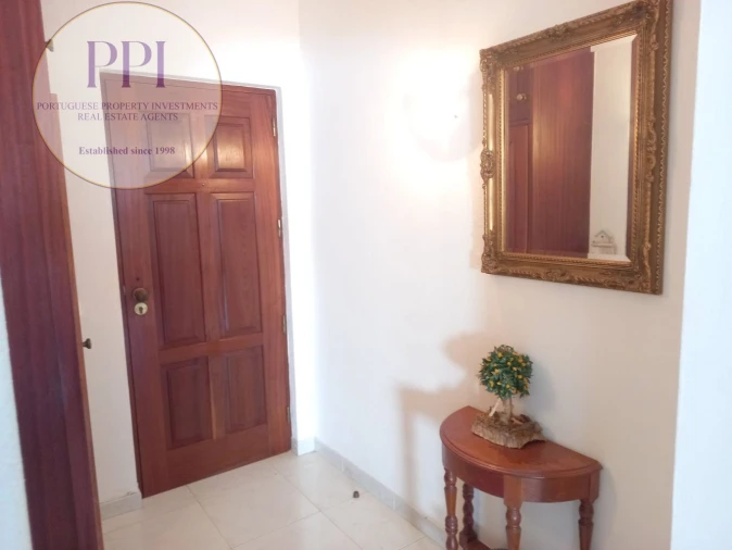 Apartamento T2 para Venda em Budens Foto 2