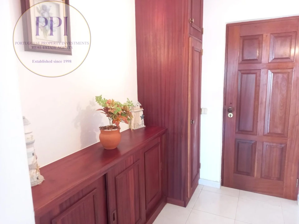 Apartamento T2 para Venda em Budens Foto 7