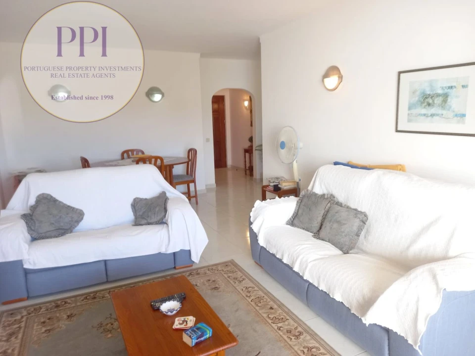 Apartamento T2 para Venda em Budens Foto 5