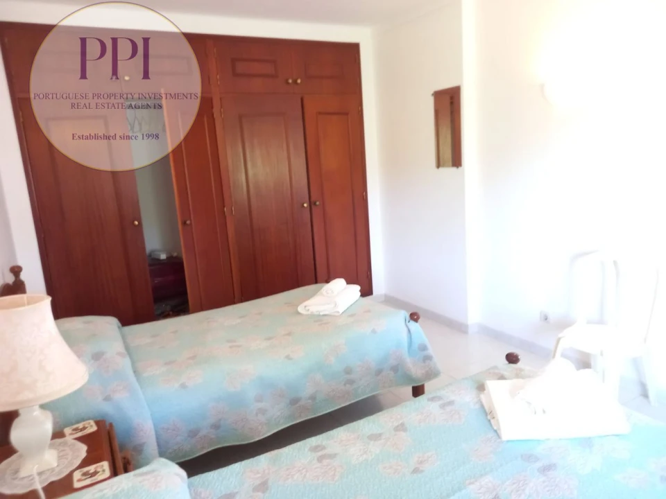 Apartamento T2 para Venda em Budens Foto 13