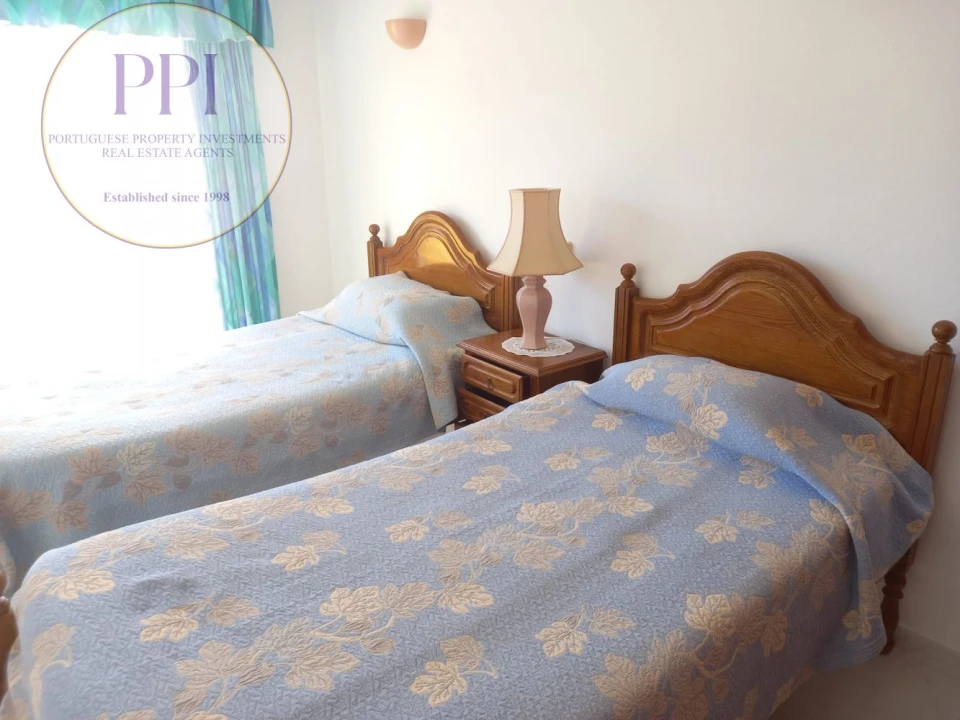 Apartamento T2 para Venda em Budens Foto 14