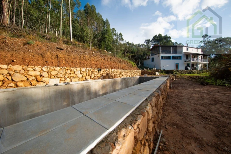 Quinta T2 para Venda em Vila Nova do Ceira Foto 8