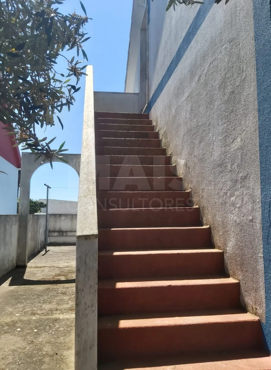 Moradia T4 para Venda em Pegões Foto 6