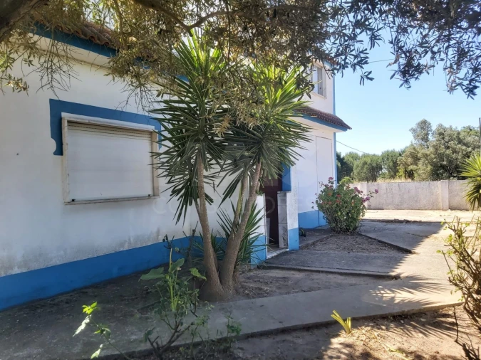 Moradia T4 para Venda em Pegões Foto 3