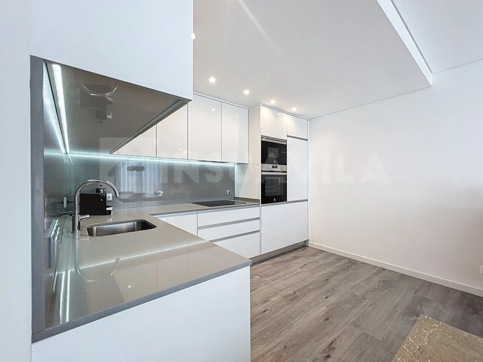 Apartamento T3 para Venda em Areosa Foto 11