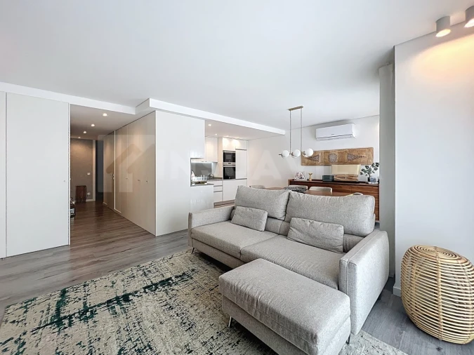 Apartamento T3 para Venda em Areosa Foto 2