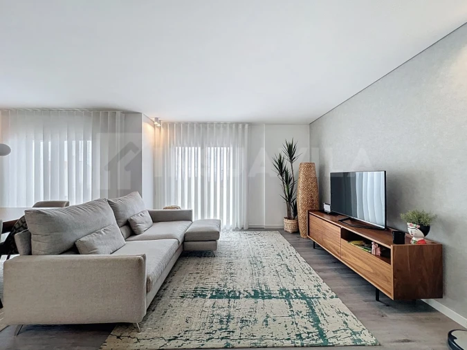 Apartamento T3 para Venda em Areosa Foto 5