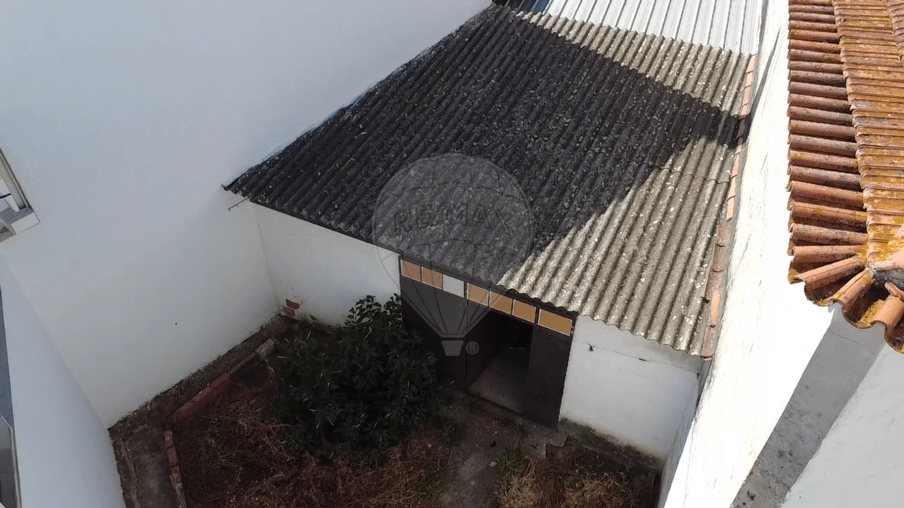 Terreno para Venda em Aveiras de Cima Foto 5