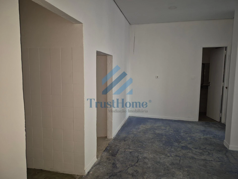 Negócio para Venda em Loures Foto 14