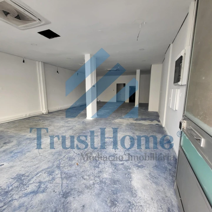 Negócio para Venda em Loures Foto 4