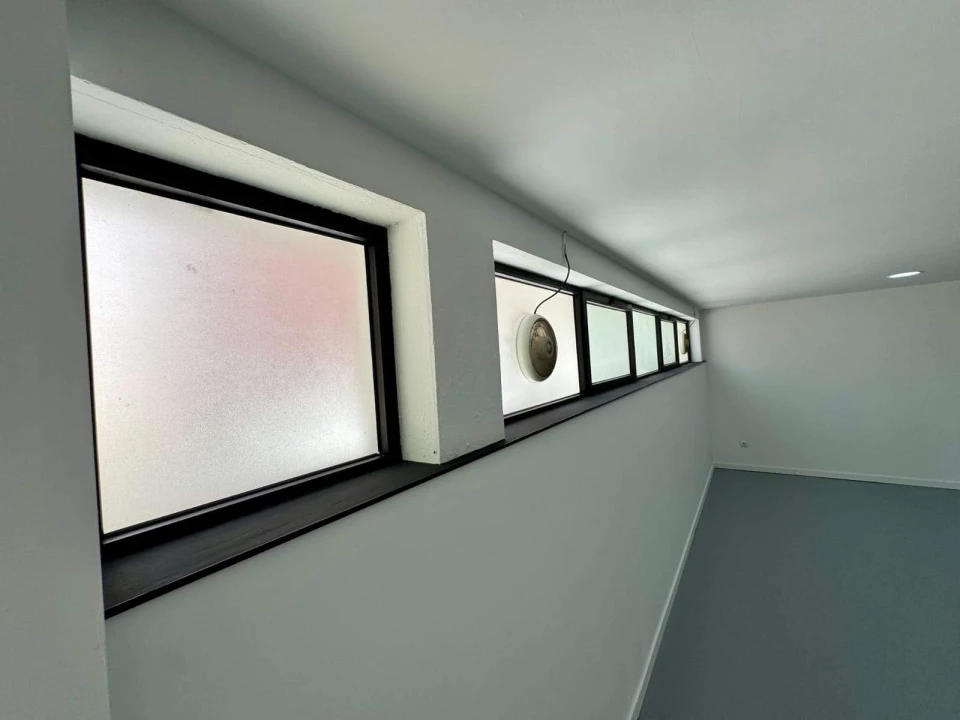 Garagem para Venda em Braga (São José de São Lázaro e São João do Souto) Foto 8