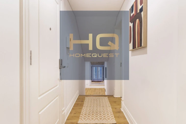 Apartamento T2 para Venda em Santa Maria Maior Foto 6