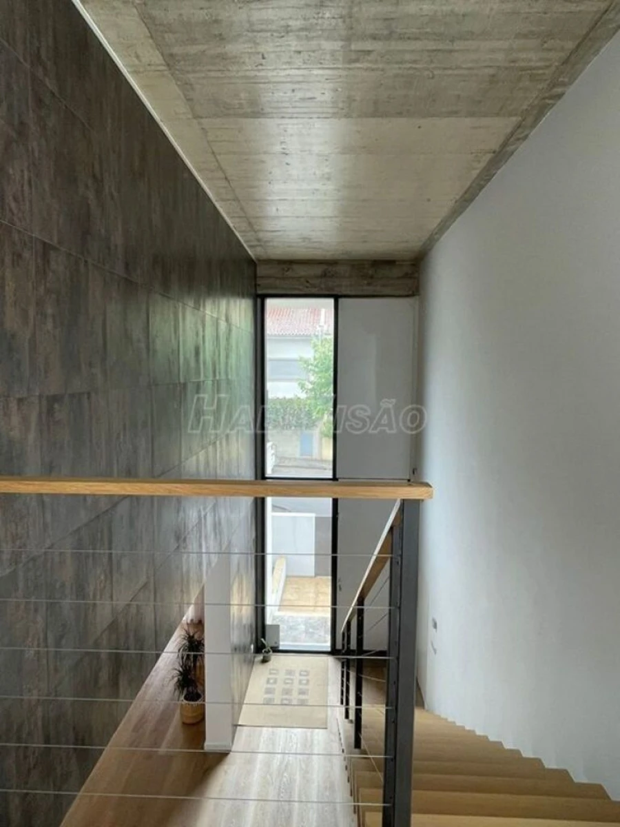 Moradia T3 para Venda em Valongo Foto 8