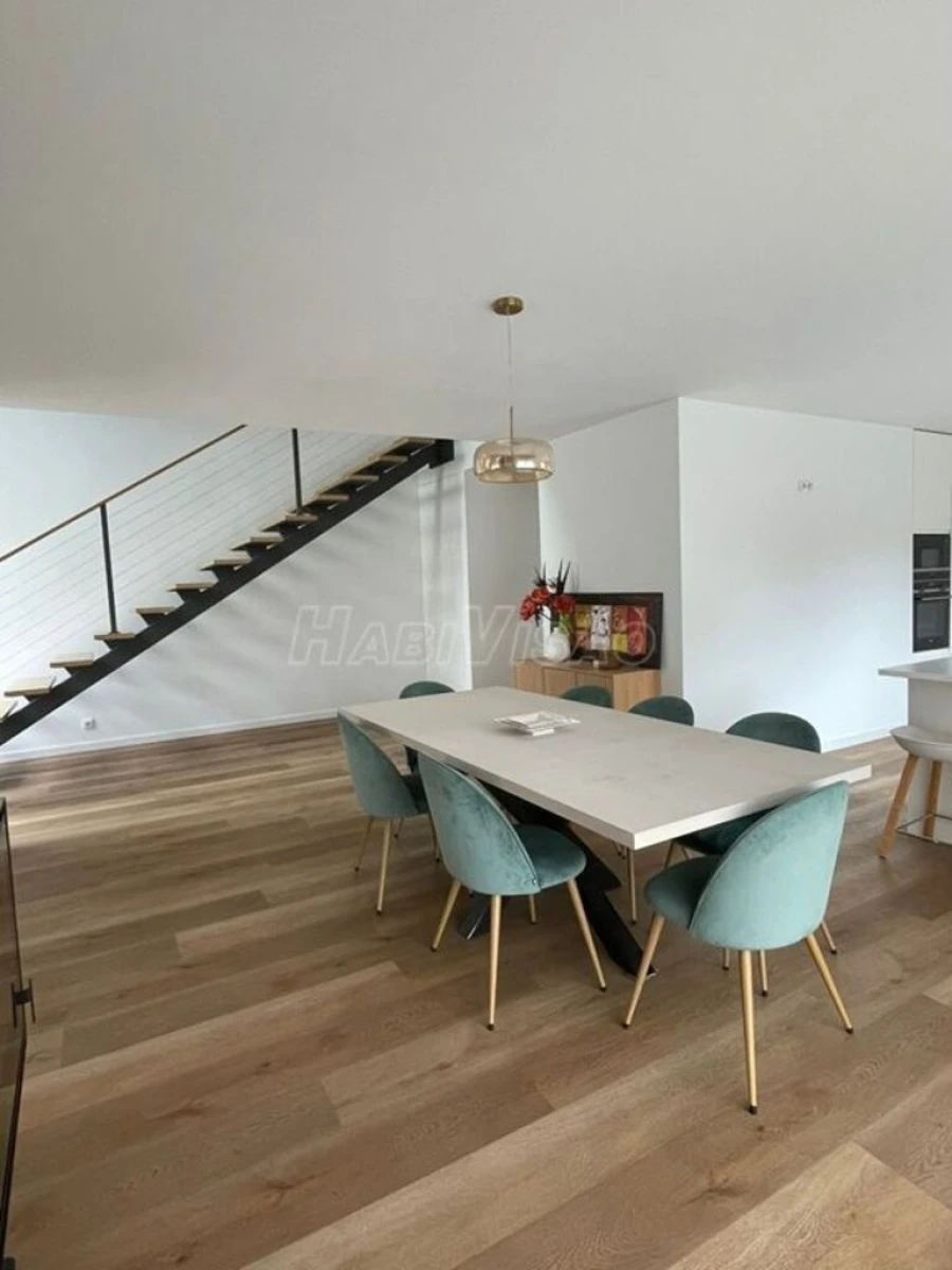 Moradia T3 para Venda em Valongo Foto 11