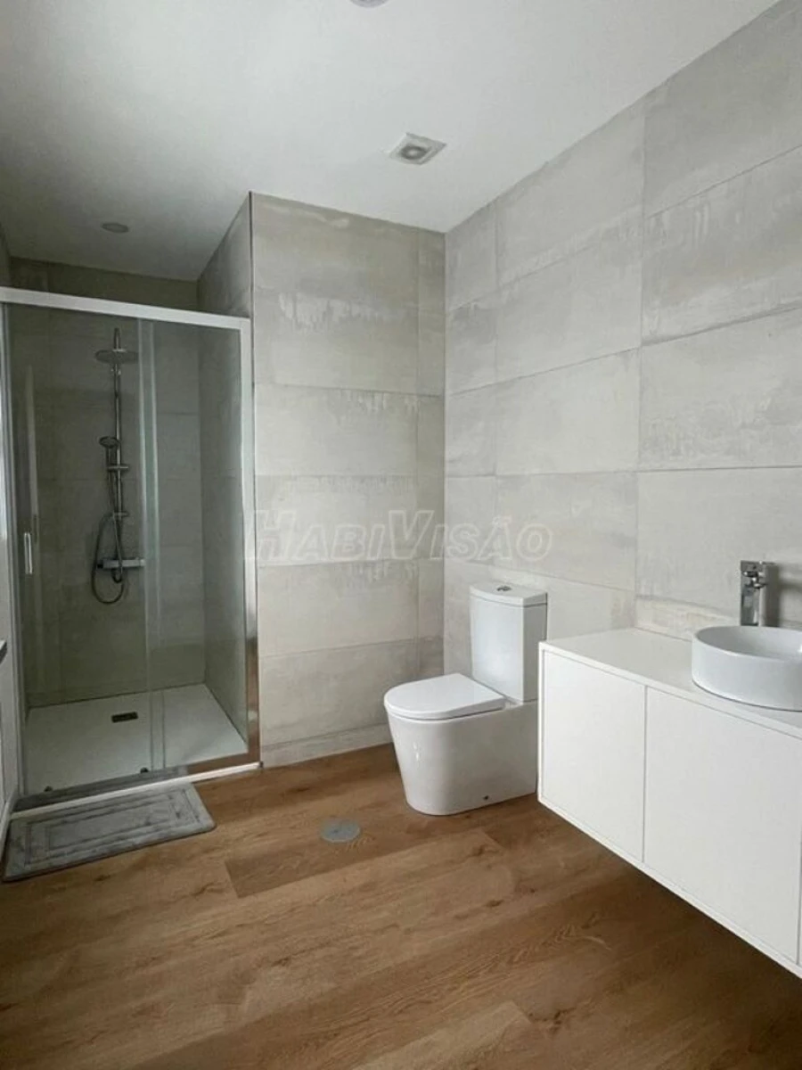 Moradia T3 para Venda em Valongo Foto 16