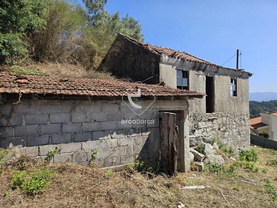 Moradia para Venda em Monte Redondo Foto 1