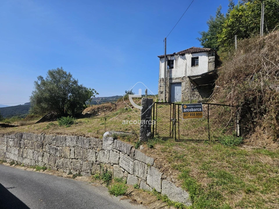 Moradia para Venda em Monte Redondo Foto 2