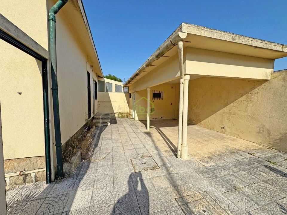 Moradia T3 para Venda em Mindelo Foto 7