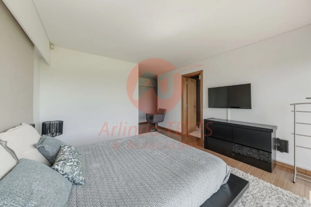 Moradia T5 para Venda em São Sebastião Foto 15