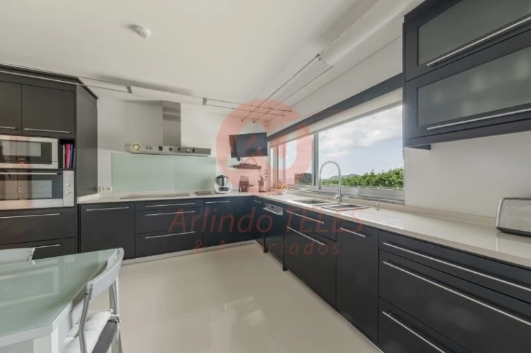 Moradia T5 para Venda em São Sebastião Foto 20