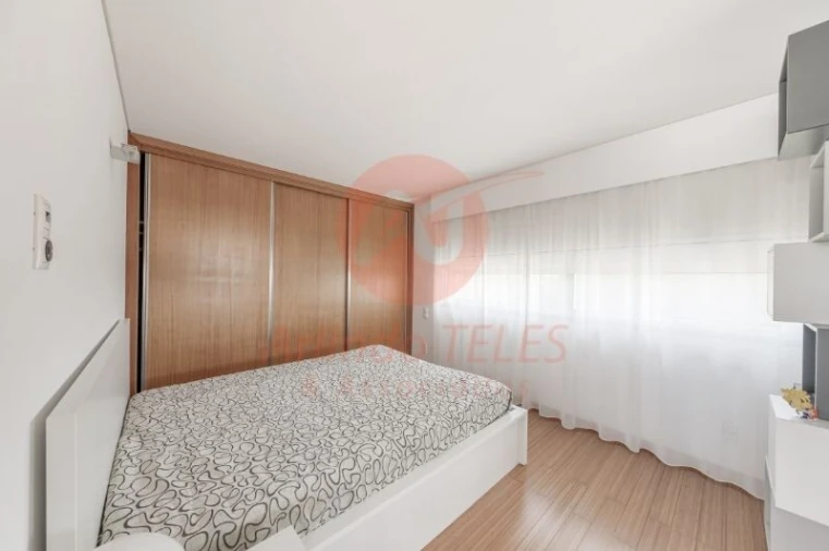 Moradia T5 para Venda em São Sebastião Foto 35