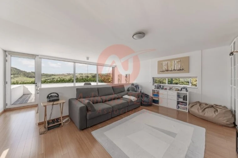 Moradia T5 para Venda em São Sebastião Foto 34