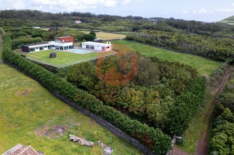 Moradia T5 para Venda em São Sebastião Foto 54