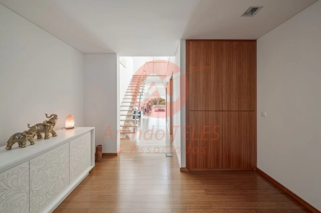 Moradia T5 para Venda em São Sebastião Foto 24