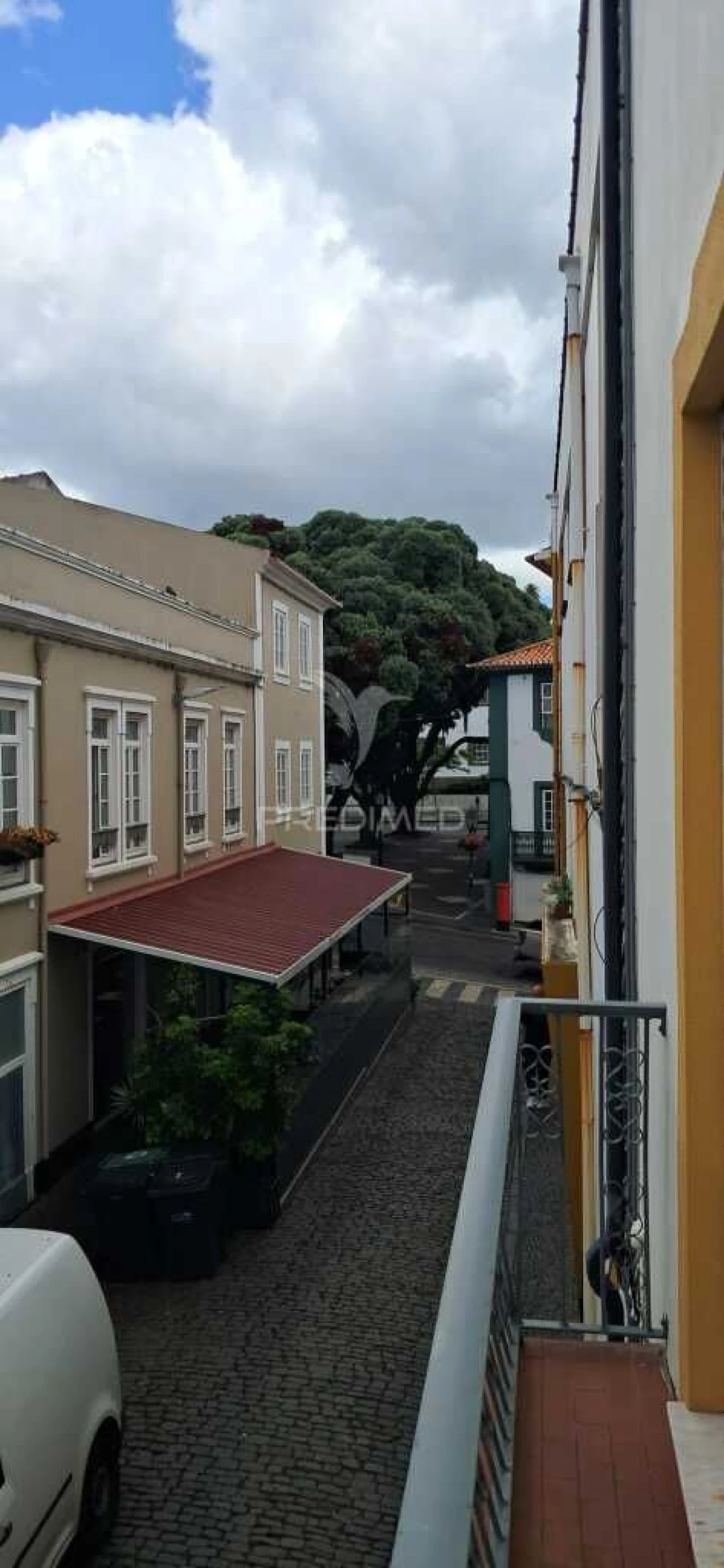 Moradia T4 para Venda em Angra (São Pedro) Foto 3