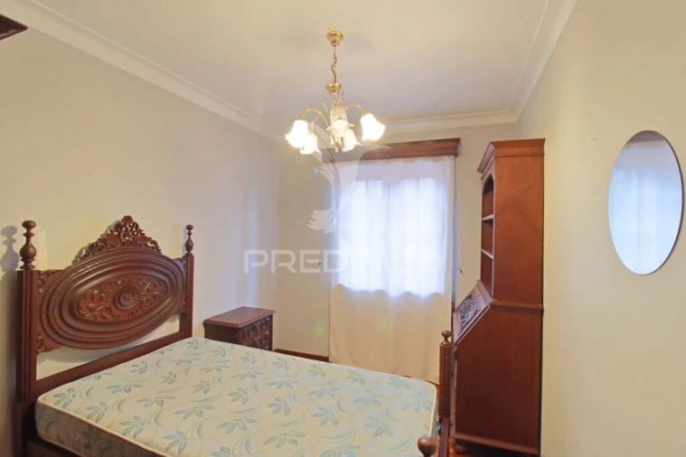 Moradia T4 para Venda em Angra (São Pedro) Foto 15